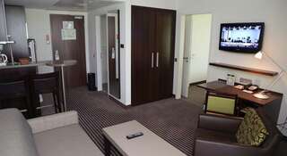 Гостиница Ambassador Hotel & Suites Kaluga Калуга Апартаменты с 2 спальнями-3
